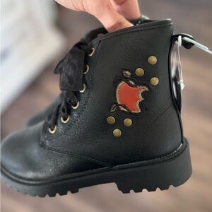 Descendants: The Rise of Red Boots For Kids